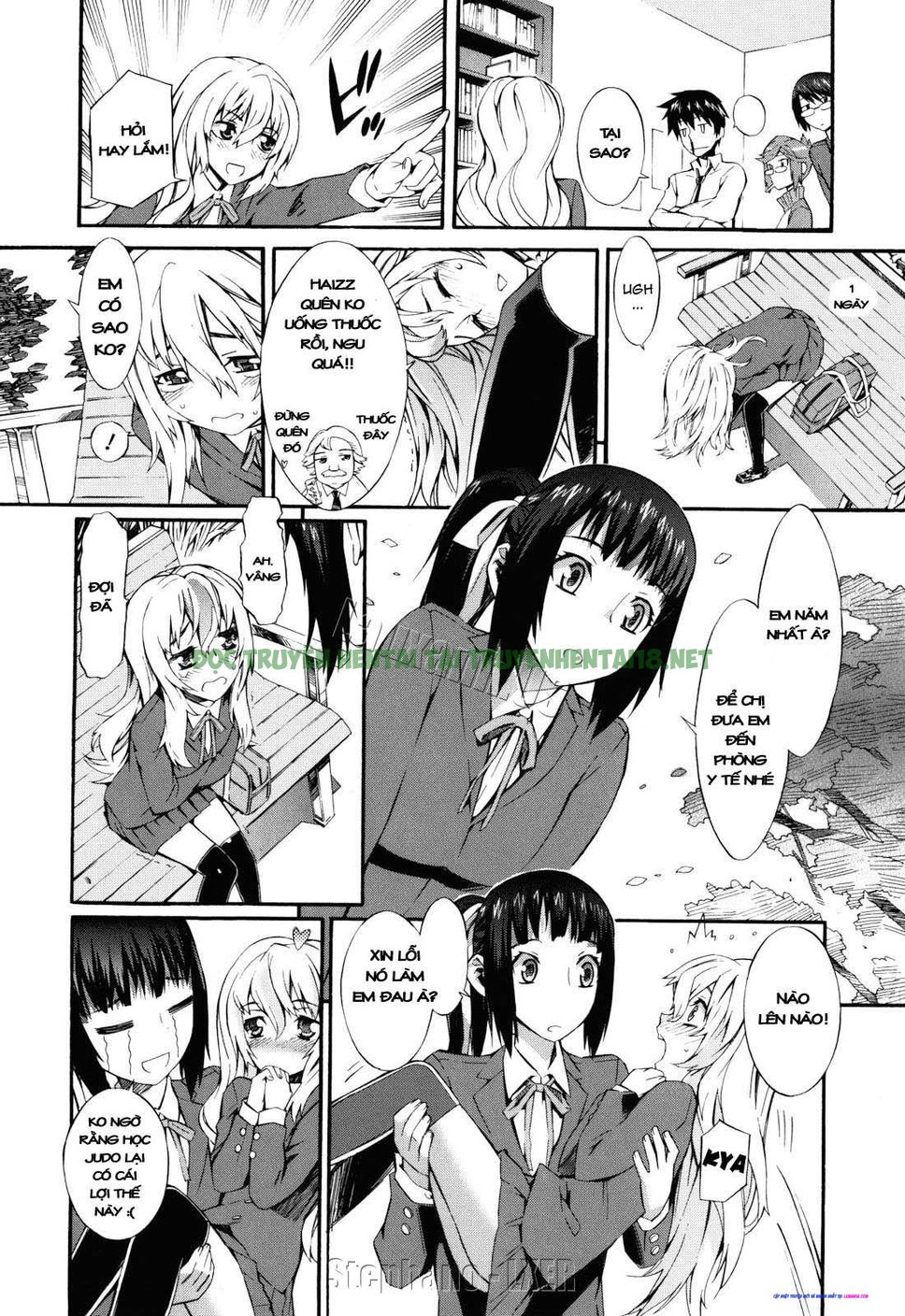 Xem ảnh Keep It A Secret From My Sister Of Course - Chapter 4 - 3 - Hentai24h.Tv
