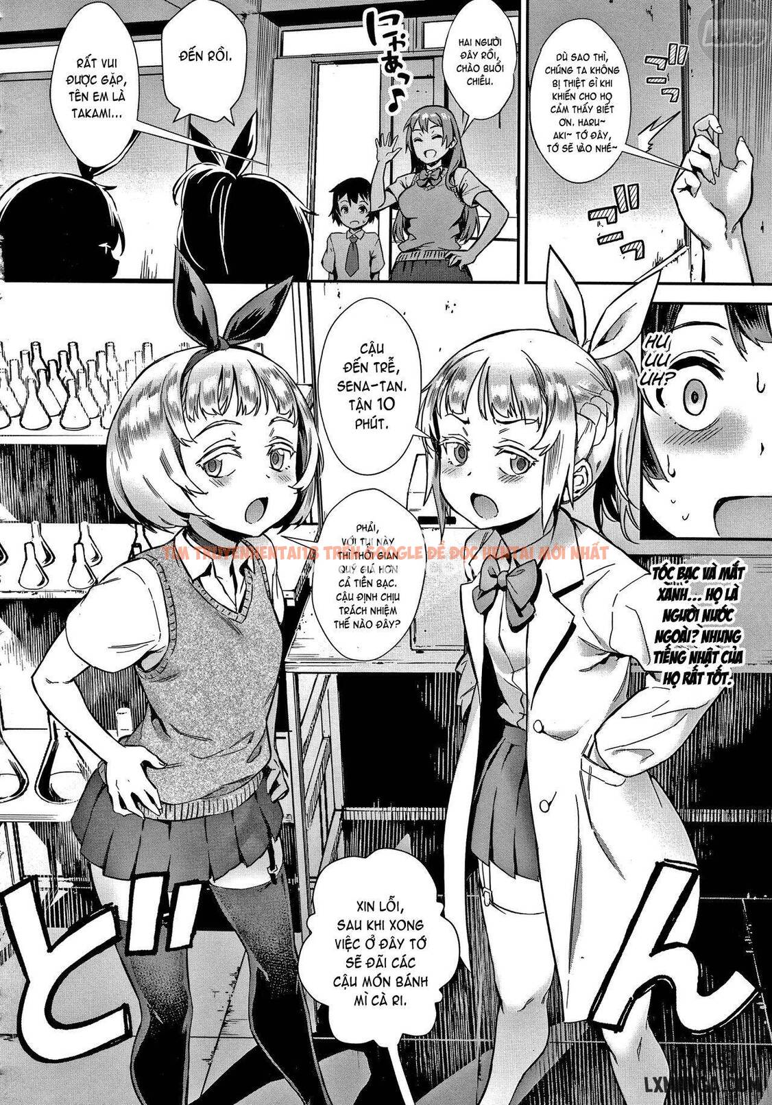 Trang truyện 3 trong truyện tranh Hentai Tôi Bị Gái Dụ Địt Tại Nơi Công Cộng - Chapter 4 - hentai24h.pro