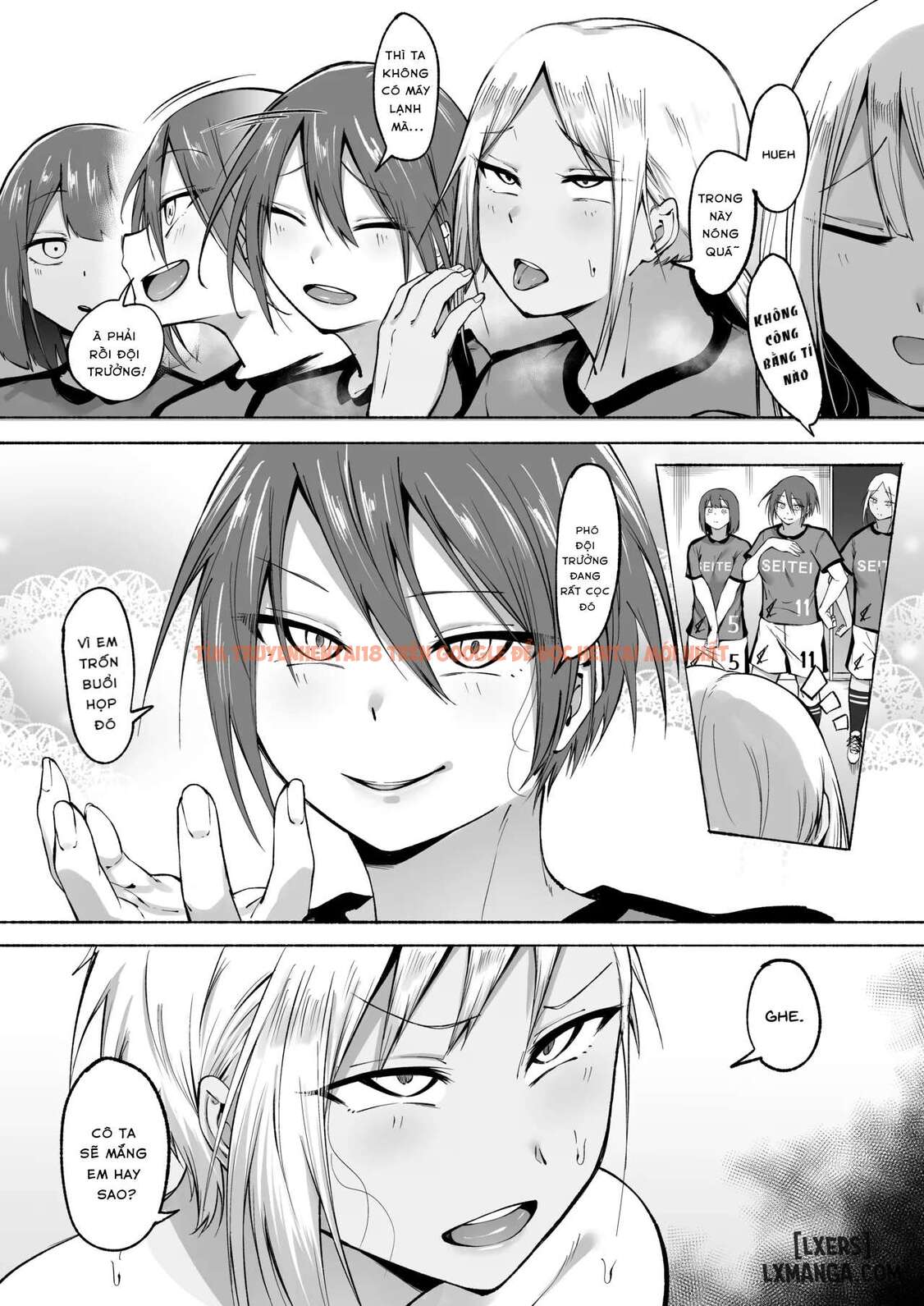 Xem ảnh page_002 trong truyện hentai Seitei Gakuen Soccer-bu No Nichijou Zenpen - Part 2 - hentaitvn.net