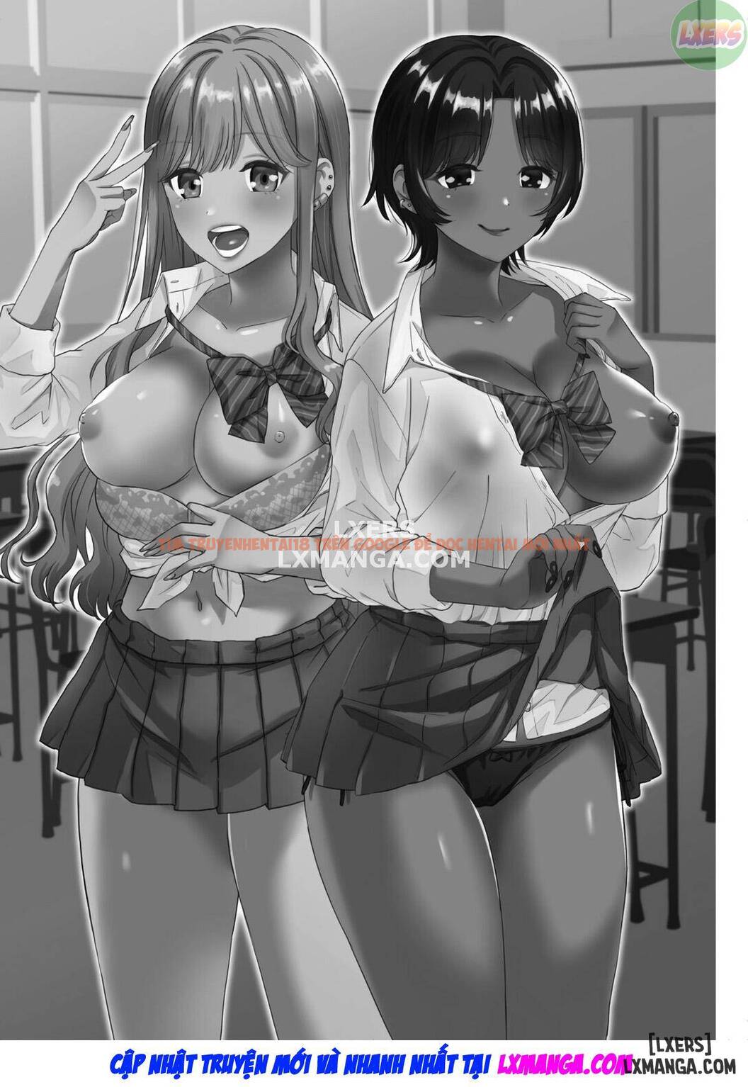 Xem ảnh 4 trong truyện hentai That Time Gyarus Asked Me To Grope Their Tits After Class - One Shot - hentaitvn.net